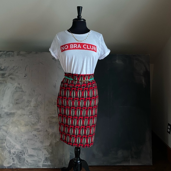 LulaRoe Red Cassie Skirt Solid Burgundy- SZ S - Picture 4 of 6